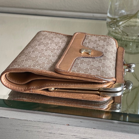 VINTAGE Celine Macadam Short Wallet  Made in Italy - Picture 9 of 14